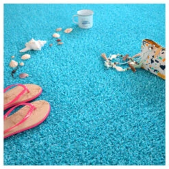 Gazon Synthétique Happy Party - Couleur Bleu - Classé Feu - 20mm - 1m X 9m -VIDA Plantes Magasin 645ce1b2c7b467.53263160