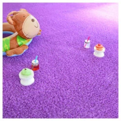 Gazon Synthétique Happy Party - Couleur Violet - Classé Feu - 20mm - 1m X 9m -VIDA Plantes Magasin 645cec99f1afa7.28032062