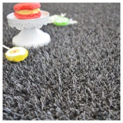 Gazon Synthétique Happy Party - Couleur Gris Foncé - Classé Feu - 20mm - 1m X 7m -VIDA Plantes Magasin 645cecdb84c551.29431822